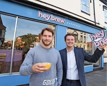  ?? ?? Hey Brew Espresso founder Myles Hibbs (left) with Nathan Hinks from law firm Wright Hassall