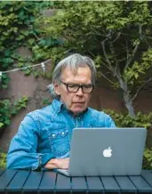  ?? EMON HASSAN/THE NEW YORK TIMES ?? Charles Leerhsen on Sept. 20 in the yard of his New York home, where he wrote most of“Down and Out in Paradise: The Life of Anthony Bourdain.”