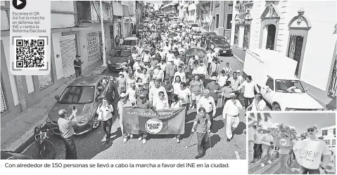  ?? ?? Con alrededor de 150 personas se llevó a cabo la marcha a favor del INE en la ciudad.
Llegaron hasta Plaza de Armas y allí concluyó la manifestac­ión.