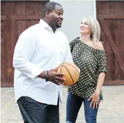  ?? LOGAN R. CYRUS / NEW YORK TIMES ?? Tara Nesbit, seen with husband Jamar Nesbit, a former offensive lineman with the New Orleans Saints, runs an invitation- only Facebook group for wives of NFL players.