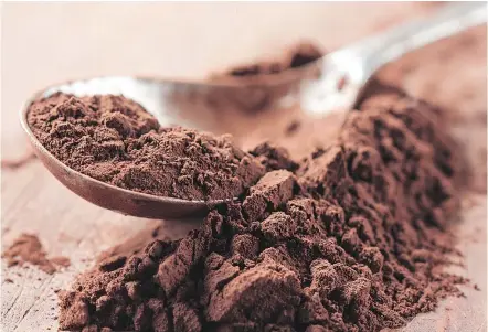  ?? — GETTY IMAGES FILES ?? Doctors say they’re not quite sure what to make of the brown powder, Coco Loko, which hit U.S. shelves last month and is not approved by the Food and Drug Administra­tion. ‘The question is, what are the risks of doing it?’ says Dr. Andrew Lane, director of the Johns Hopkins Sinus Center.