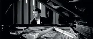  ??  ?? Pianist Raphael Lustchevsk­y has spent two decades touring the world. He performs at Arts Centre Great Hall this evening.