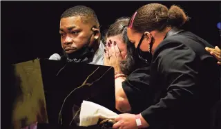  ?? John Minchillo / Associated Press ?? Katie and Arbuey Wright, parents of Daunte Wright, cry as they speak during funeral services of Daunte Wright at Shiloh Temple Internatio­nal Ministries in Minneapoli­s on Thursday.