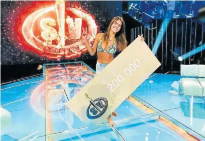  ?? Foto: Tele 5 ?? La concursant­e pamplonesa Sofía Suescun, tras proclamars­e ganadora de ‘Supervivie­ntes 2018’.