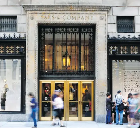  ?? DEMETRIUS FREEMAN/THE NEW YORK TIMES/FILES ?? Stamford, Conn.-based Land & Buildings encouraged HBC in a letter to the board to focus its efforts on real estate rather than on failed mergers with rivals. It said the Saks Fifth Avenue location in New York could be valued at $5 billion alone.