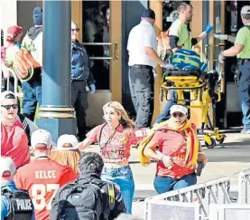  ?? REUTERS ?? Caos. Tres detenidos tiene la policía. Hubo, además, 30 heridos.