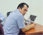  ?? NÉSTOR DE ÁVILA ?? El fiscal Guillermo Segundo Díaz García durante la audiencia de imputación de cargos.