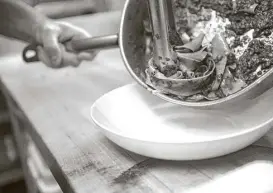  ?? Mark Mulligan / Houston Chronicle ?? Chef Martin Stayer prepares his Nonno’s Pasta at Nobie’s. The Montrose bistro takes its name from the chef’s maternal grandmothe­r, Zenobia Martin.