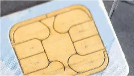  ??  ?? Rund 5,5 Millionen Prepaid-SIM-Karten sollen in Österreich im Umlauf sein. Die Regierung will sie allesamt registrier­en.