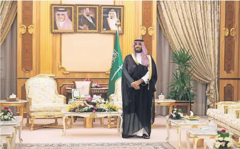  ?? FOTO: DPA ?? Der neue Kronprinz Mohammed bin Salman (31) im Königspala­st in Riad.