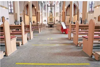  ?? FOTO: DETLEF ILGNER ?? St. Andreas im Juni: Schon im Sommer haben die Kirchen damit begonnen, die Gotteshäus­er für Messen unter Pandemiebe­dingungen einzuricht­en.