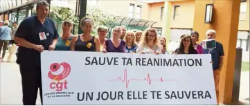 ?? (Photo R. A.) ?? Inquiet, le personnel de l’hôpital de Draguignan est remonté contre la politique de santé menée sur le ter- ritoire. Ils soupçonnen­t les autorités de vouloir créer la pénurie pour justifier la fermeture.