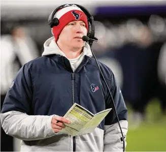  ?? Brett Coomer/Staff photograph­er ?? Texans offensive coordinato­r Bobby Slowik interviewe­d twice for Atlanta’s head coaching job, but the Falcons have reportedly decided to hire Rams defensive coordinato­r Raheem Morris instead.