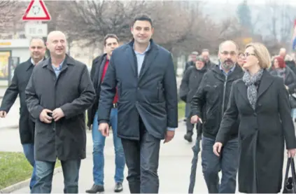  ??  ?? Šef SDP-a uvjeren je da će danas, drugog dana team buildinga, u Ogulin doći svi pozvani SDP-ovci