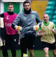  ??  ?? Celtic goalkeeper Craig Gordon reckons Celtic’s attacking players can pull off a moment of magic just like 2007