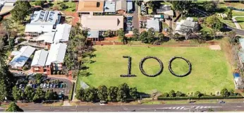  ?? PHOTO: LUCY RC PHOTOGRAPH­Y ?? FROM ABOVE: Past and present students and staff at Fairholme College form a 100 to celebrate 100 years.