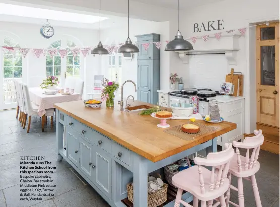  ??  ?? KITCHEN Miranda runs The Kitchen School from this spacious room. Bespoke cabinetry, Chalon. Bar stools in Middleton Pink estate eggshell, £67, Farrow & Ball. Pendants, £32 each, Wayfair