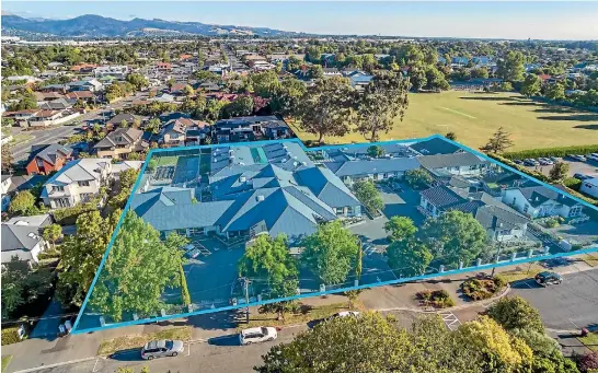  ??  ?? A student hostel leased to the University of Canterbury has sold to an investor on a firm yield. The property’s land holding is outlined in blue.