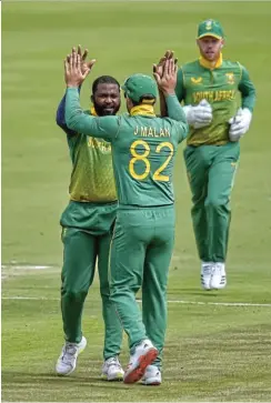  ?? Picture: Christiaan Kotze/Gallo Images ?? Andile Phehlukway­o celebrates as he gets the wicket of Tamim Iqbal of Bangladesh during the first ODI at Centurion.