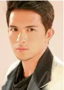  ??  ?? Dennis Trillo