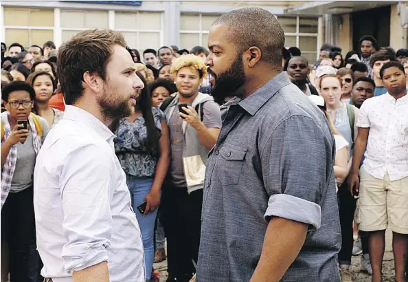  ?? NEW LINE CINEMA ?? Charlie Day, left, and Ice Cube star in Fist Fight, a film in which lazy stereotype­s make for crude humour.