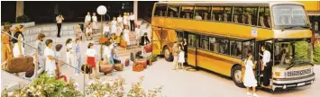  ??  ?? Der S 228 DT wurde 1981 vorgestell­t. Vor ihm baute Setra andere Reisebusse. Das Modell war allerdings der erste Doppelstoc­k bus, den die Firma hergestell­t hat.