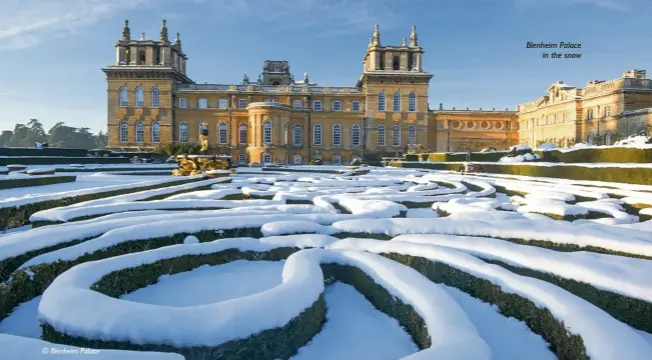  ??  ?? © Blenheim Palace
Blenheim Palace in the snow