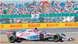  ??  ?? El automóvil Force India de Sergio Pérez