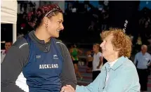  ?? 2008 PHOTO ?? Yvette Corlette, below with her gold medal from the Helsinki Olympics, took a keen interest in the career of Valerie Adams, left.