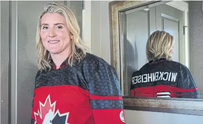  ?? JEFF MCINTOSH/THE CANADIAN PRESS ?? Waiving the three-season waiting period for Hayley Wickenheis­er would send a strong message in support of women’s hockey.