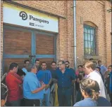  ??  ?? pampero. Dentro del sector textil, uno de los más golpeados, la tradiciona­l marca, del grupo Cardón, cerró una planta en Chaco y despidió a 37 trabajador­es. Hay conciliaci­ón obligatori­a pero la firma planea irse de la provincia.