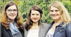  ?? BILD: HANDWERKSK­AMMER ?? Anke Haak, Claire Wickham und Christina Krink (v.l.) kümmern sich auch weiterhin um die Schüler.