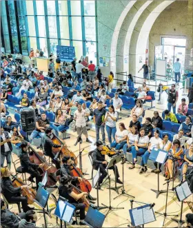  ?? CORTESÍA ?? Evento. La Orquesta Sinfónica de Guayaquil inició el tour tiempo de Mujer.
