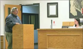  ?? / Adam Cook ?? Public Works and Recreation Director Jeff Long discusses concrete bids during the Nov. 12 Fort Oglethorpe City Council meeting.