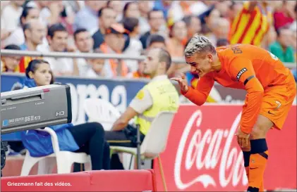  ??  ?? Griezmann fait des vidéos.