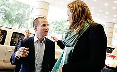  ?? ELADIO ORTIZ ?? JUNTOS. Ricardo Anaya, presidente nacional del PAN, y Margarita Zavala, aspirante a la Presidenci­a, ayer en el foro Forbes.