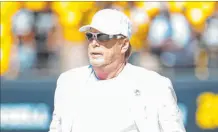 ?? Las Vegas Review-journal) @Heidi Fang ?? Heidi Fang
Raiders owner Mark Davis said his father’s teams won Super Bowls. “We have to win,” he said.”that’s where I have to get it right.”