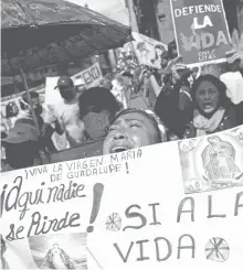  ?? GUSTAVO GRAF MALDONADO /REUTERS ?? Protestas contra
la despenaliz­ación del aborto