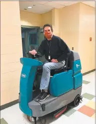  ?? Contribute­d photos ?? Mark Bohannon, above, and Tom Delucia, left, are longtime custodial employees for New Haven schools.