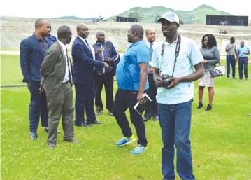  ??  ?? The PSL inspection team gets a feel of Sakubva Stadium.