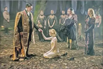  ?? Diyah Pera Netf lix ?? RICHARD COYLE, left, Kiernan Shipka, Lucy Davis and Miranda Otto in “Chilling Adventures of Sabrina.”