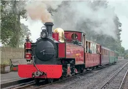  ?? ?? Full steam ahead as Russell depart Dinas station at the start of the Welsh Highland Railway centenary weekend. CHRIS PARRY