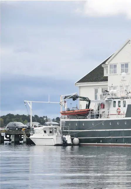  ??  ?? KLARGJØRES TIL EKSPEDISJO­N: Skipet RV Kinfish skal til Hafrsfjord for å søke etter Norges historie.