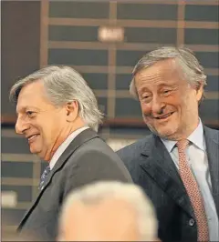  ?? FOTOS: MARCELO SILVESTRO ?? BROMAS. Aranguren rió con Rattazzi el miércoles junto a Macri.