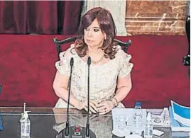  ?? FEDERICO LÓPEZ CLARO ?? CRISTINA. La vicepresid­enta no usó el barbijo durante la Asamblea Legislativ­a.