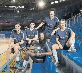  ?? FOTO: PERE PUNTÍ ?? Möller, Fàbregas, Duarte, Petrus y Mortensen, los cinco fichajes del Barça Lassa