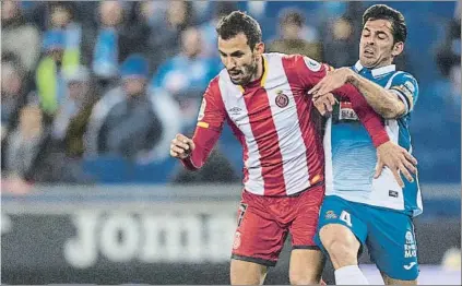  ?? FOTO: PUNTÍ ?? Stuani y Víctor Sánchez, en el partido de Liga entre el Girona y el Espanyol del año pasado. Este domingo se vuelven a ver las caras