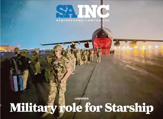  ?? Master Sgt. Alexander Burnett/Associated Press ?? A Defense Department project could one day have SpaceX’s Starships carrying out missions often done by C-17s, such as this one in Kabul, Afghanista­n, in 2021.