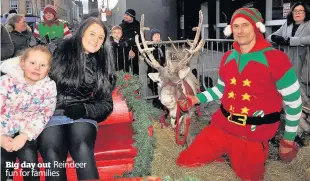  ??  ?? Big day out Reindeer fun for families Delighted Ian Henderson Praise