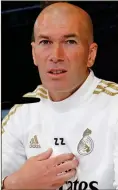  ??  ?? PRESSURE: Zinedine Zidane faces questions about his future
